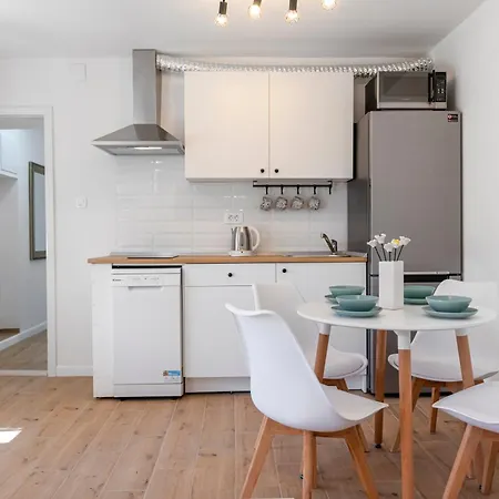 Апартаменты Laura - Lapad *