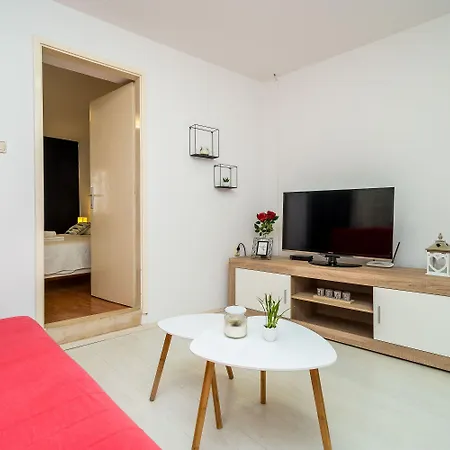 Laura - Lapad Apartment Dubrovnik