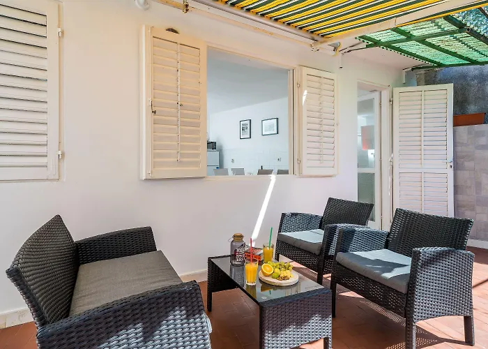 Laura - Lapad Apartmán