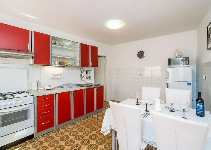 Laura - Lapad * Dubrovník